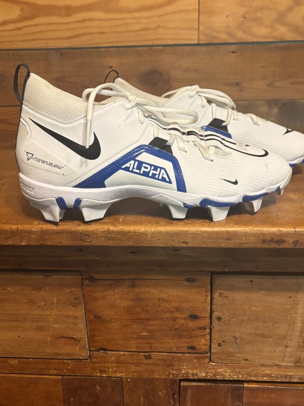 Nike Alpha Menace 3 Shark Football Cleats - Picture 2 of 6